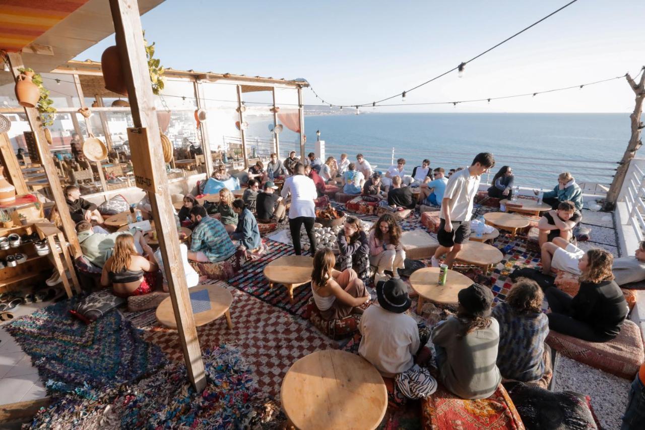 Locals Taghazout Surfcamp Hotel Kültér fotó