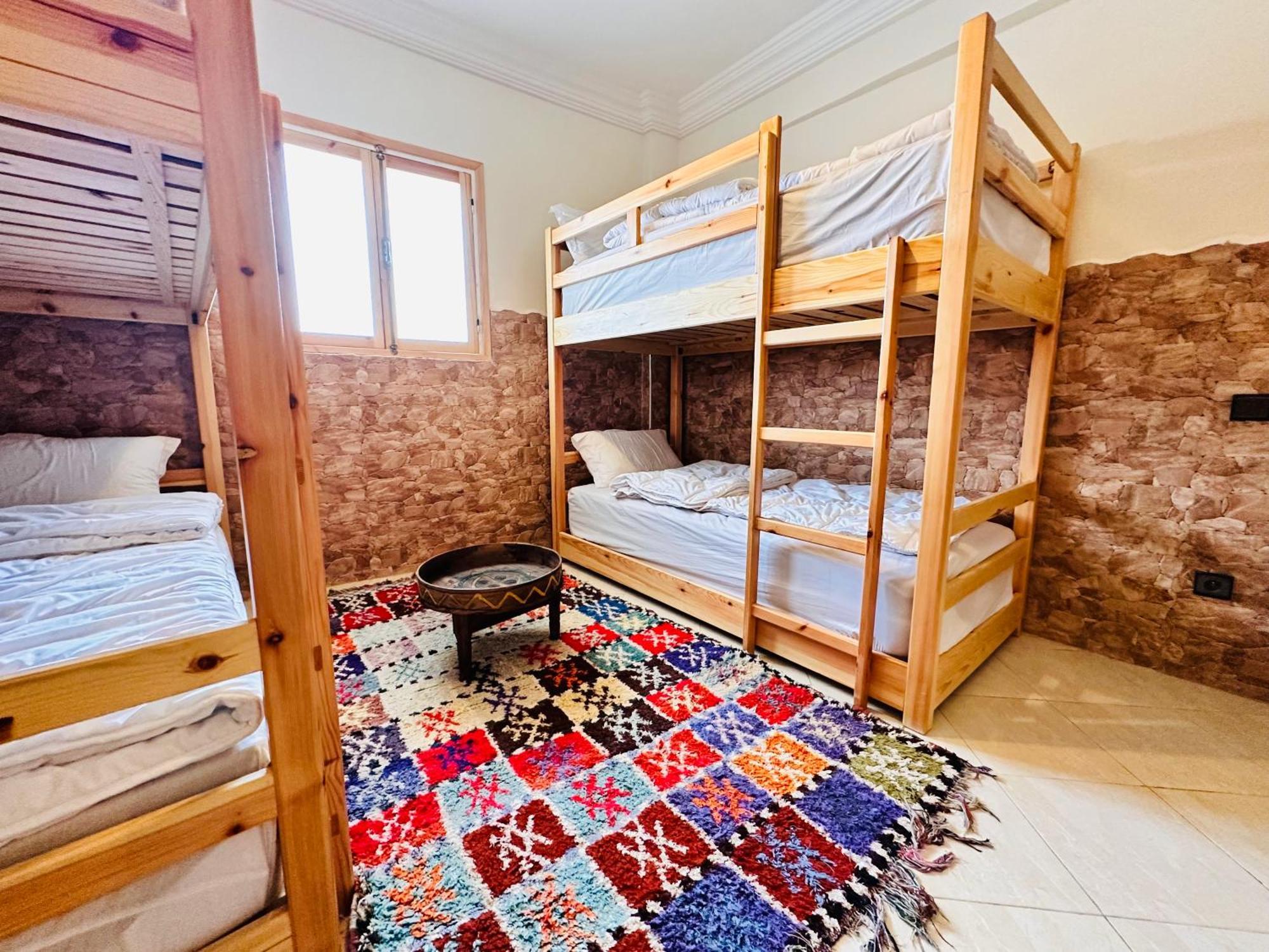 Locals Taghazout Surfcamp Hotel Kültér fotó