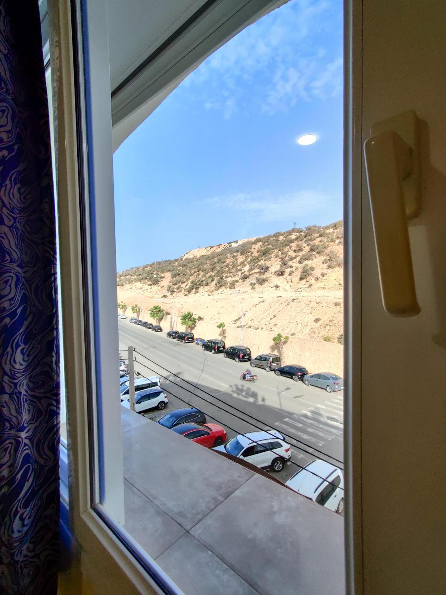 Locals Taghazout Surfcamp Hotel Kültér fotó