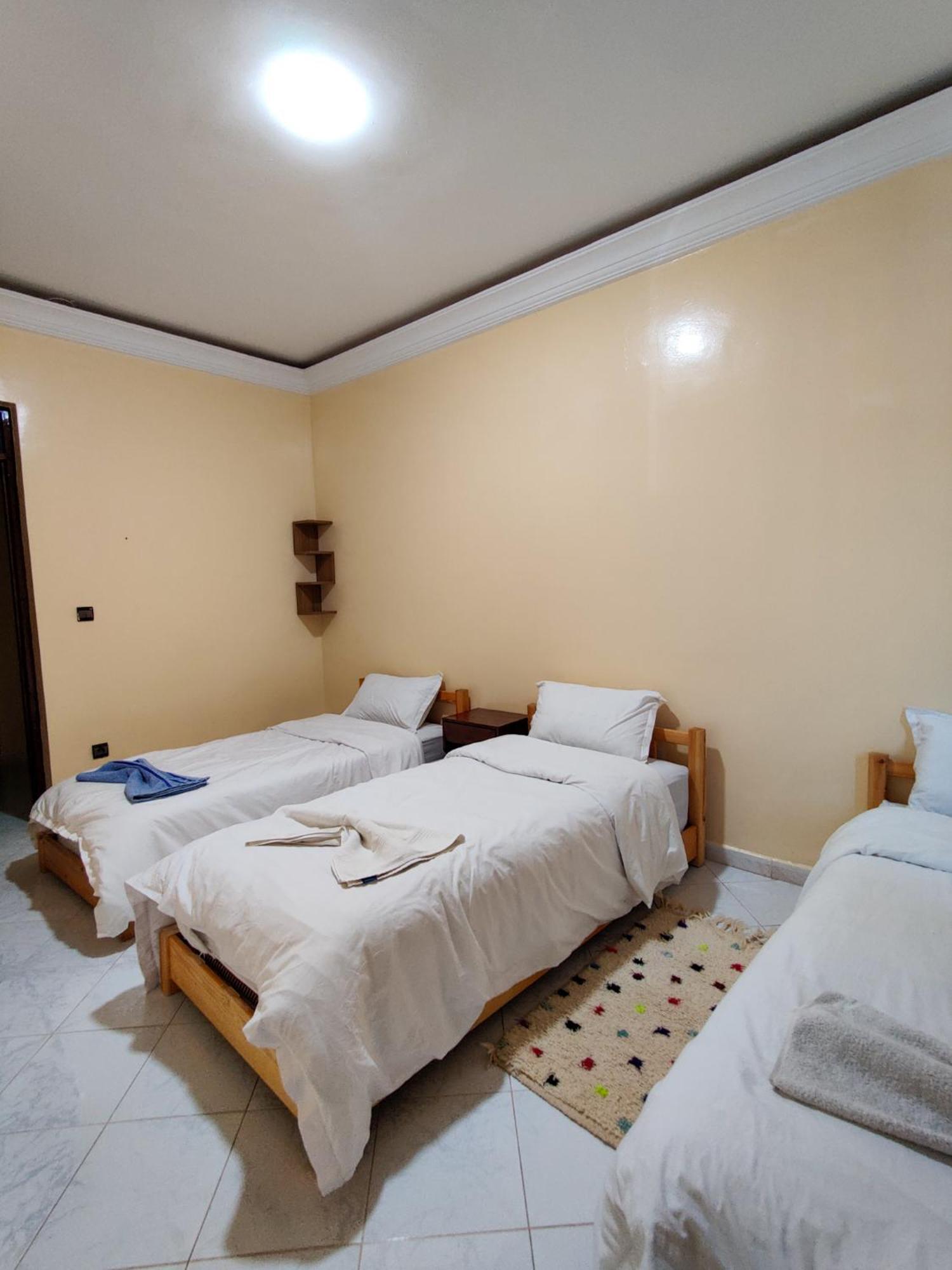 Locals Taghazout Surfcamp Hotel Kültér fotó