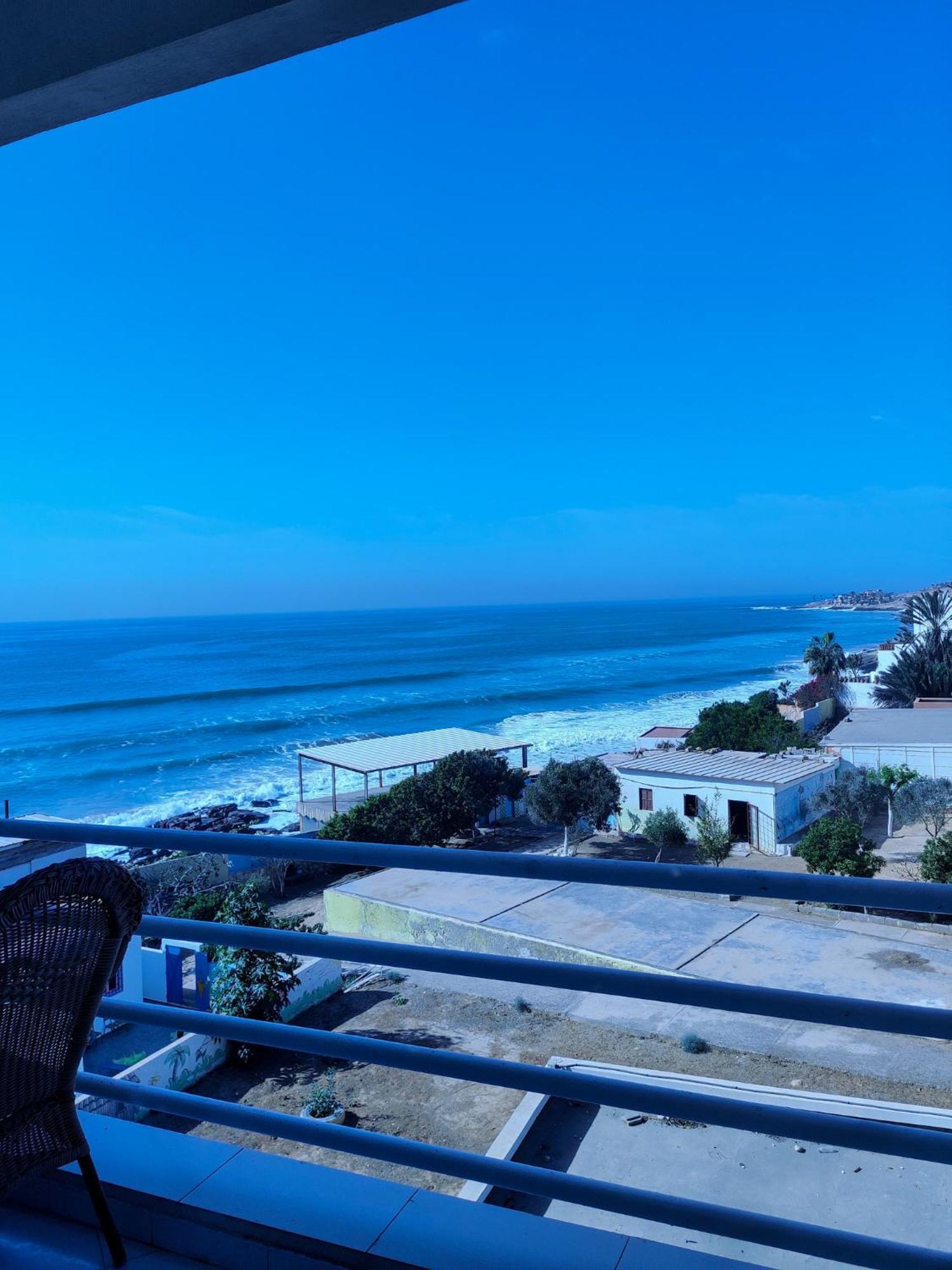 Locals Taghazout Surfcamp Hotel Kültér fotó