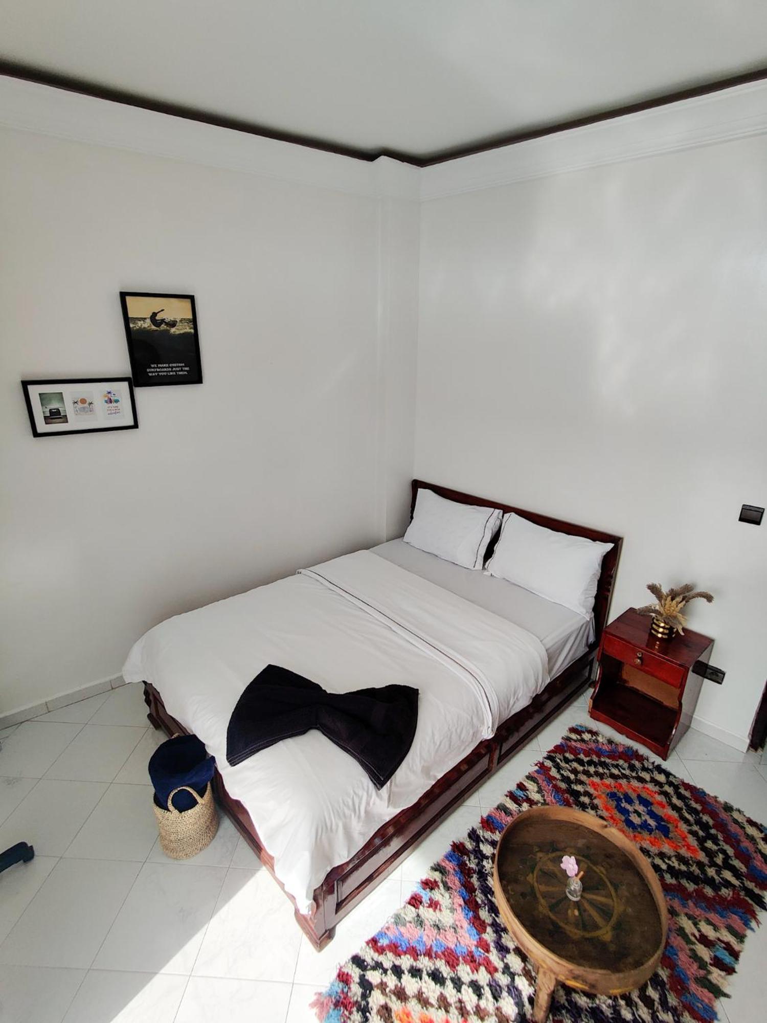 Locals Taghazout Surfcamp Hotel Kültér fotó